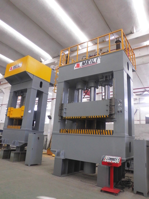Máy ép thủy lực khung 630Ton H Máy ép thủy lực hỗn hợp Servo